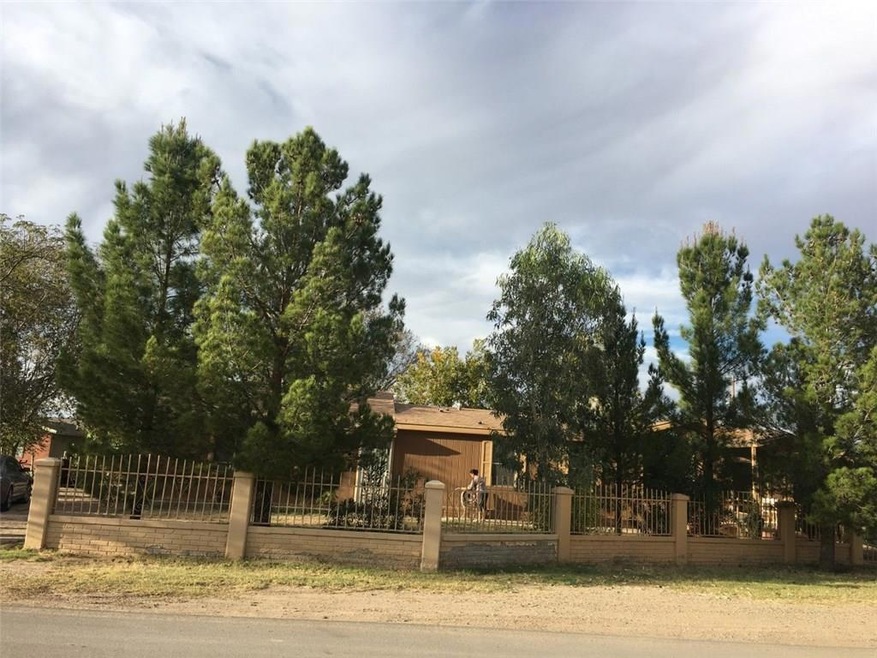 431 Valle Palos Verdes Dr, El Paso, TX 79927 - photo 1