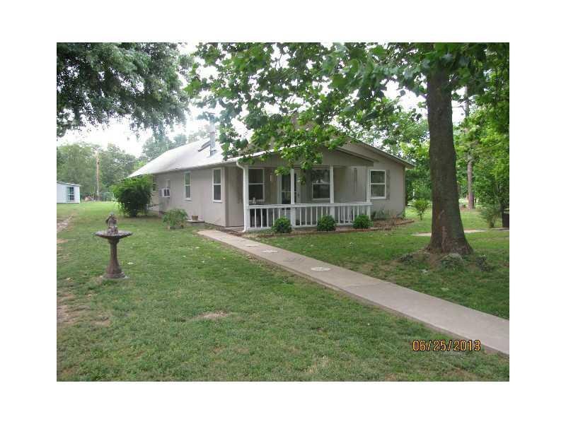 21622 E 590 (Off South Mosley Road) Rd, Colcord, OK 74338 - photo 1