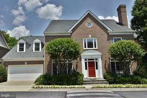 5125 Warren Place NW, Washington, DC 20016 - photo 1