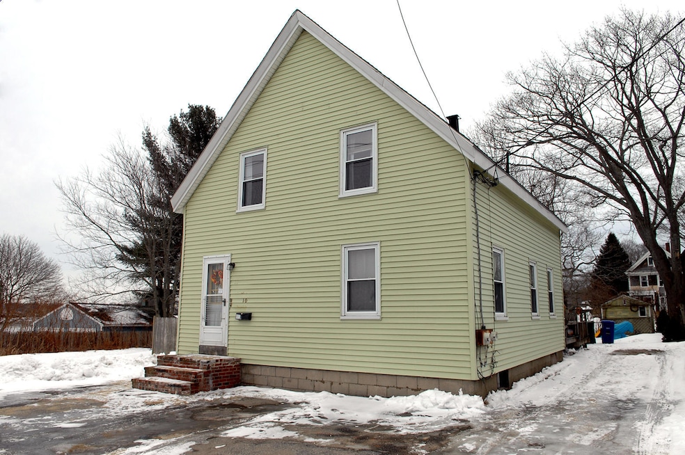 10 Pearl St, South Portland, ME 04106 - photo 1