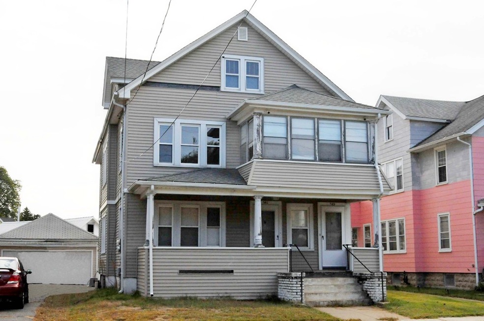 541 Springfield St, Chicopee, MA 01013 - photo 1