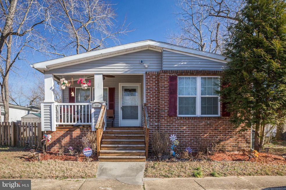 1507 Flanders Ln unit J, Harwood, MD 20776 - photo 1