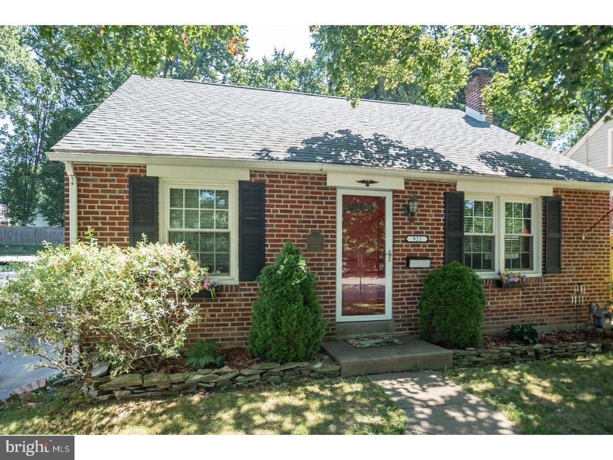 921 E Woodland Ave, Springfield, PA 19064 - photo 1