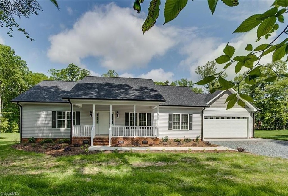 1786 Lassiter Mill Rd, Asheboro, NC 27205 - photo 1