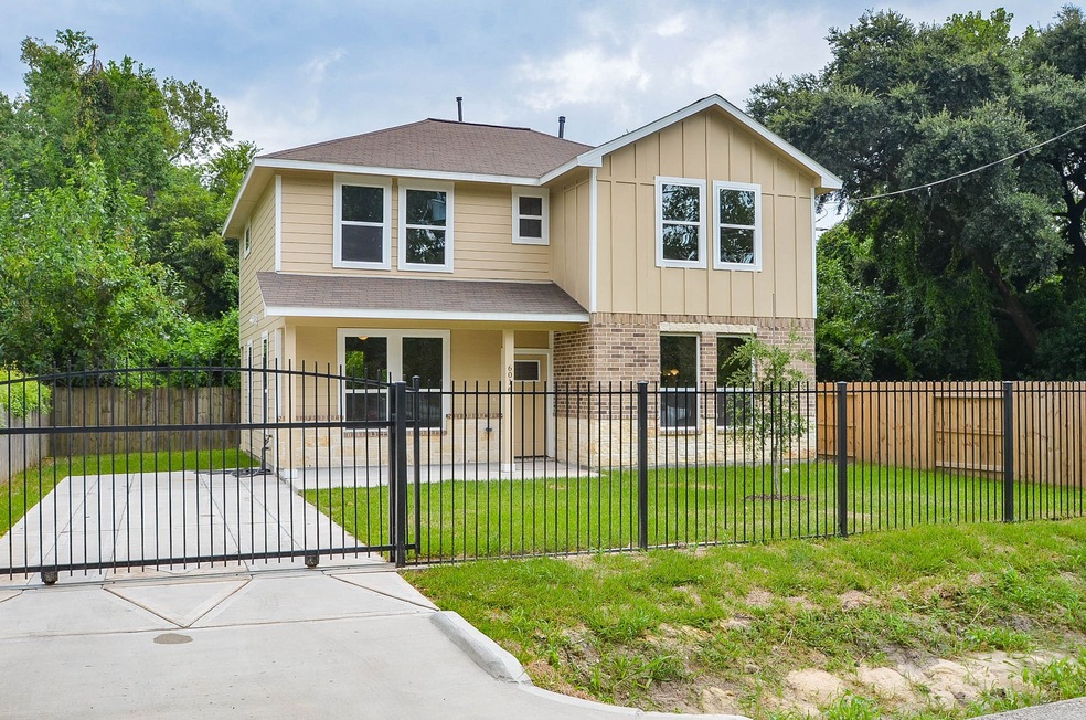 6016 Beall St, Houston, TX 77091 - photo 1