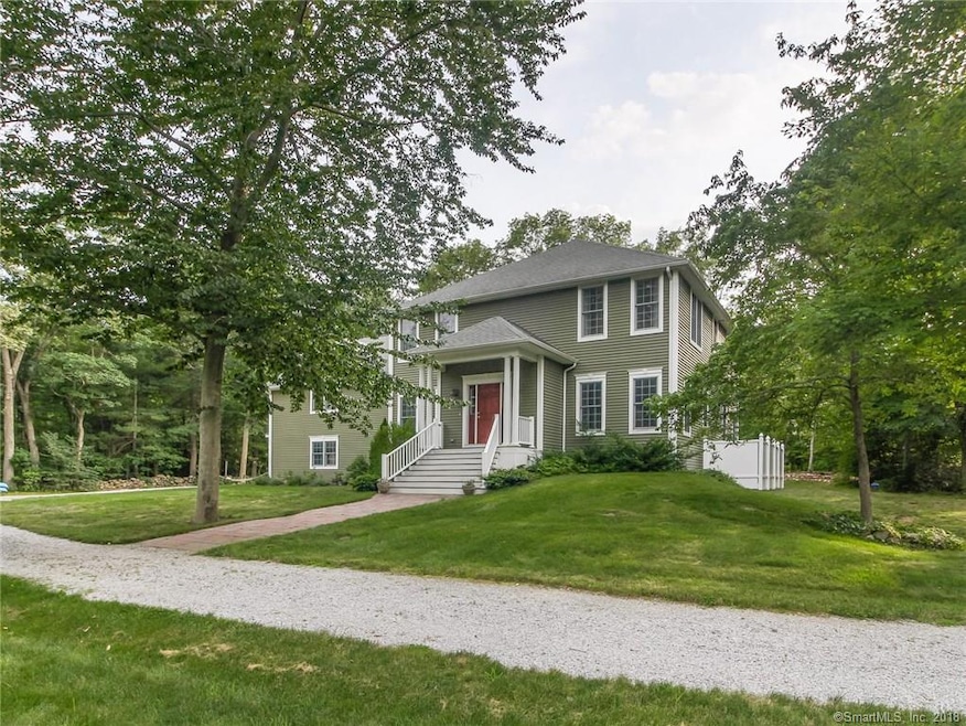 2 Sunset Ridge Dr, Guilford, CT 06437 - photo 1