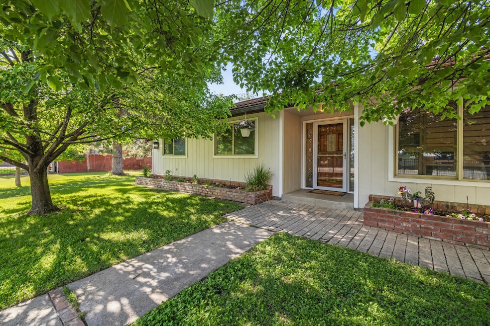For Sale $489,900