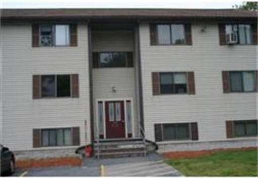 175 Willard St unit 4, Lowell, MA 01850 - photo 1