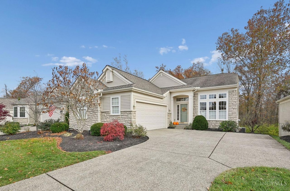 3458 Ballymore Ct, Cincinnati, OH 45245 - photo 1