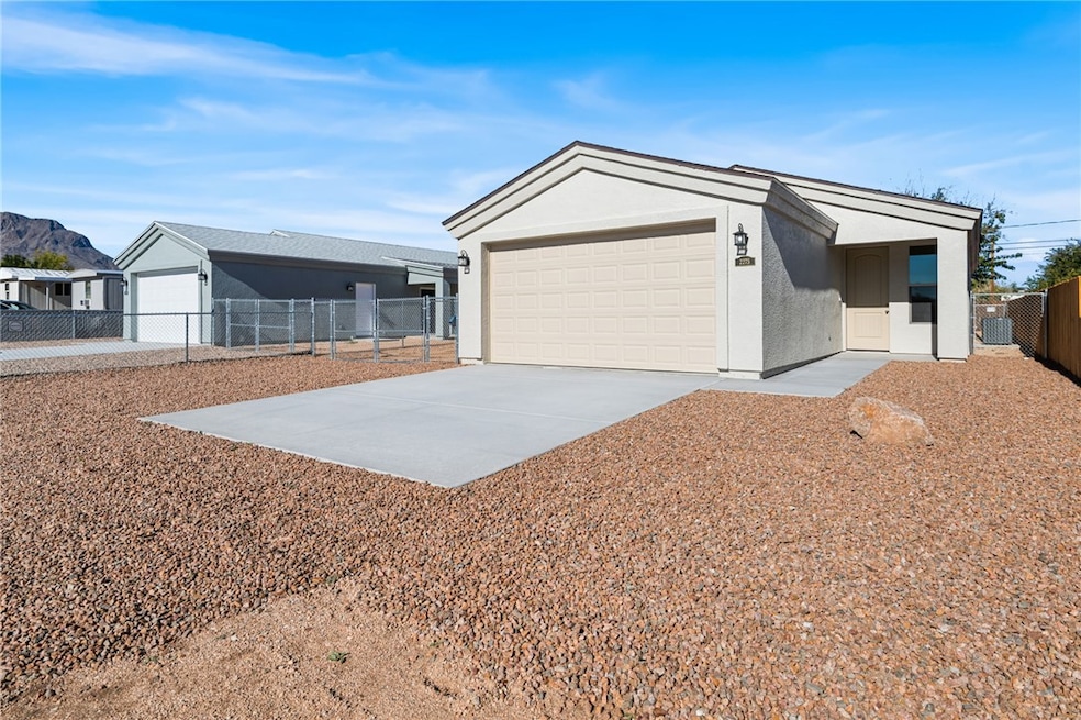 2275 E Ames Ave, Kingman, AZ 86409 - photo 1