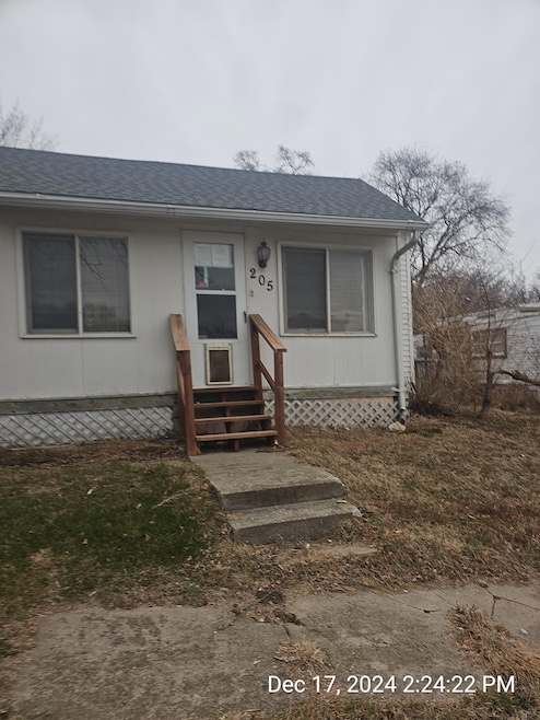 205 1st Ave, Persia, IA 51563 - photo 1
