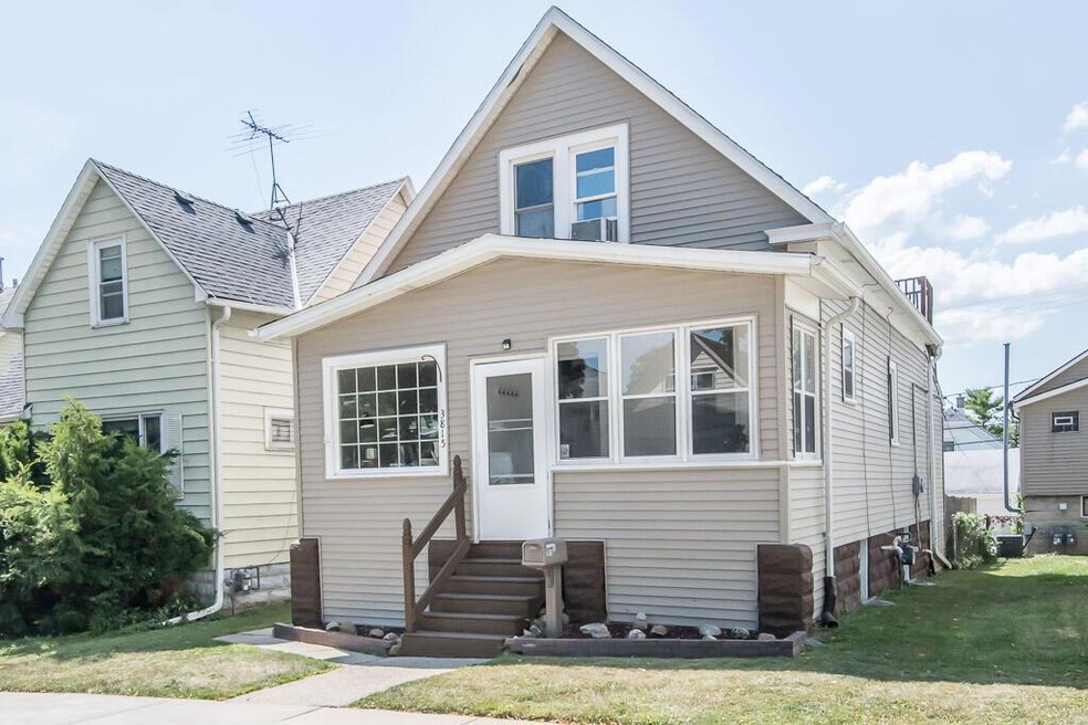 3815 E Plankinton