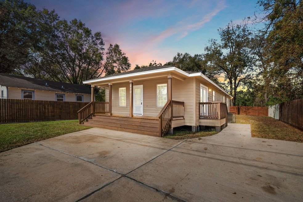 970 Randolph St, Houston, TX 77088 - photo 1