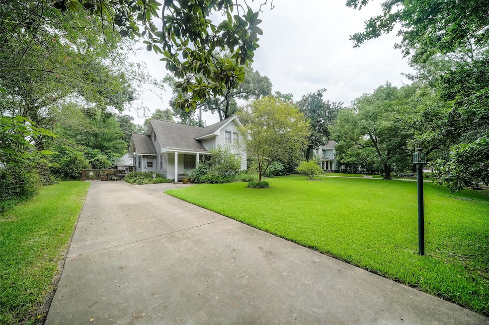 714 W 39th St, Houston, TX 77018 - photo 1