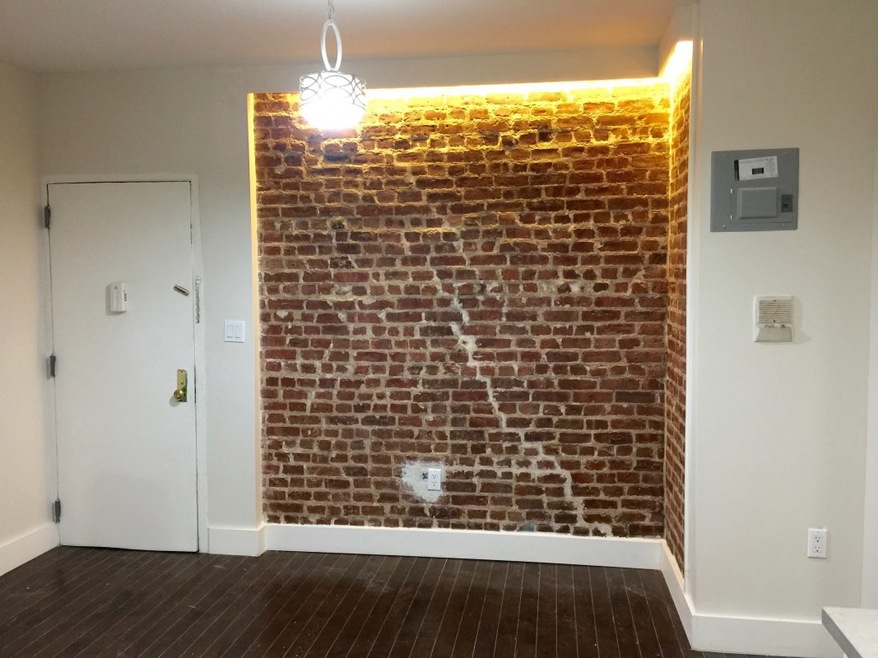 unlisted-address, New York, NY 10040 - photo 1