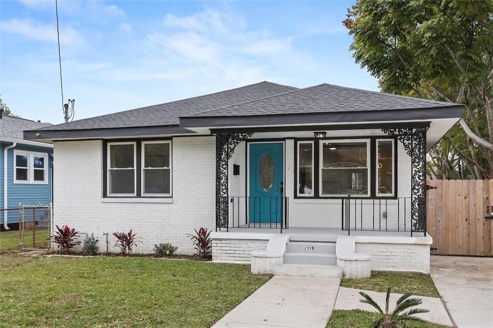 1310 Mazant St, New Orleans, LA 70117 - photo 1