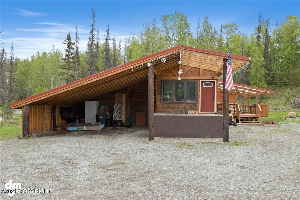 01-exterior front-3581