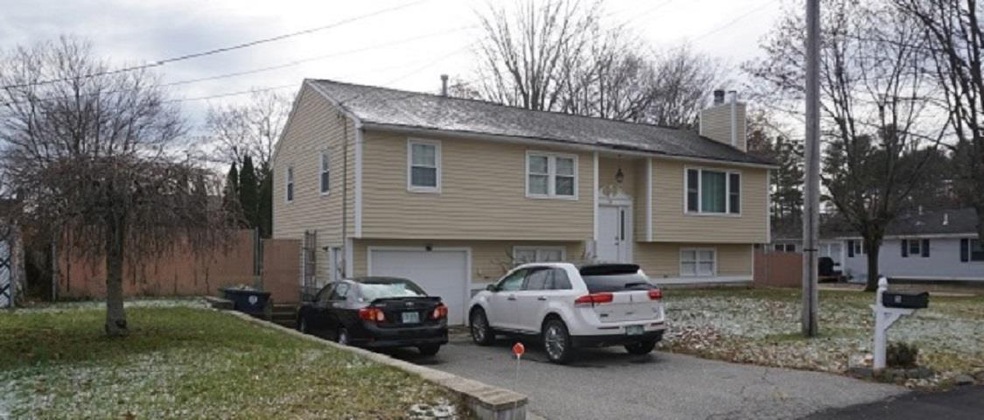 5 Academy Dr, Nashua, NH 03064 - photo 1