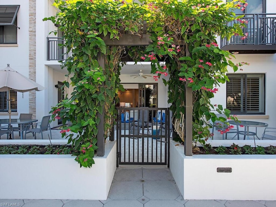 Naples Square unit 208, Naples, FL 34102 - photo 1