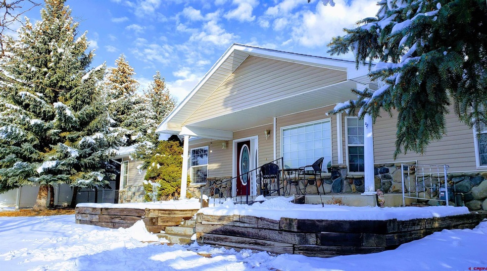 865 S Grand Mesa Dr, Cedaredge, CO 81413 - photo 1