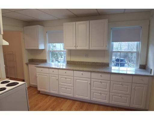 71 North St, Medfield, MA 02052 - photo 1