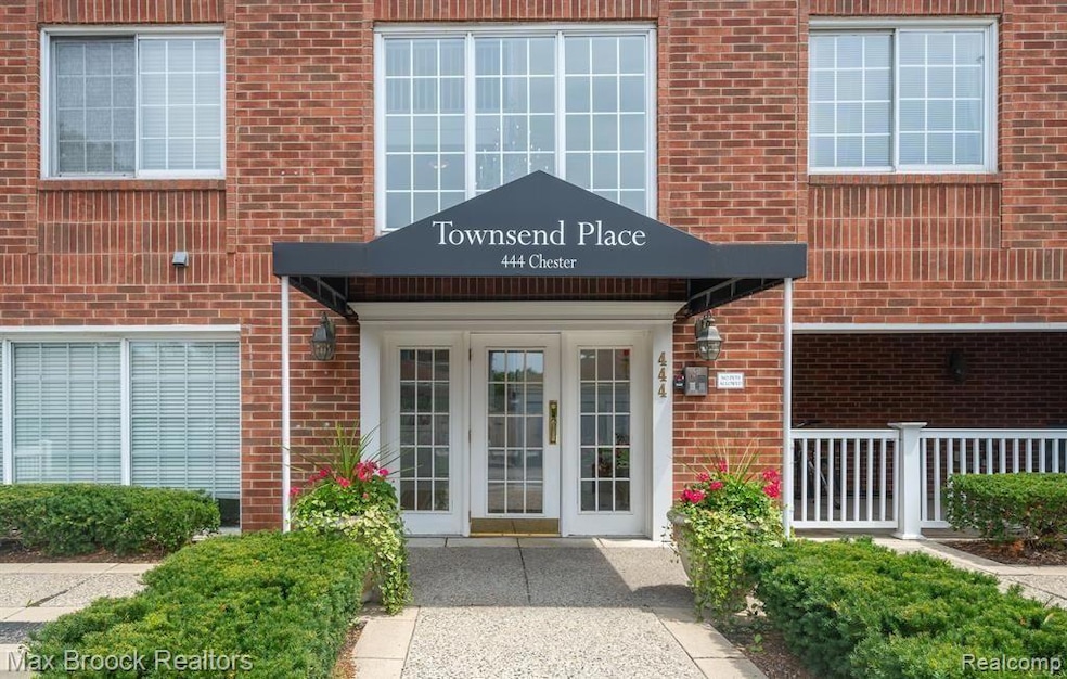 For Rent $2,700/month • Co-Listing Agent