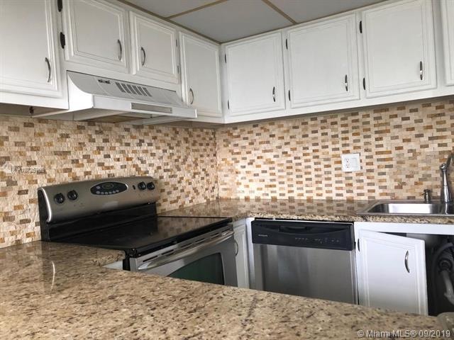 unlisted-address, Davie, FL 33324 - photo 1