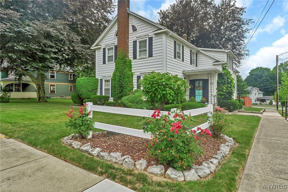 Welcome home to 28 Bloomingdale Ave