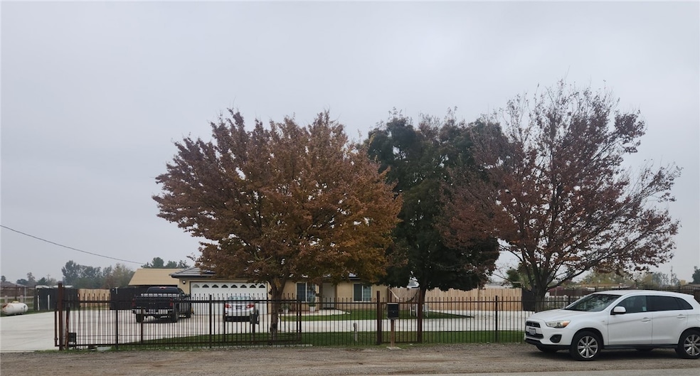 5348 Gatson Rd, Bakersfield, CA 93314 - photo 1