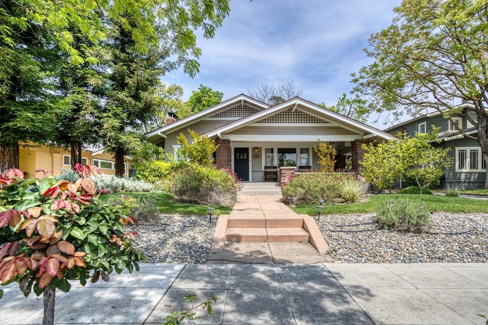 Sold $430,000 • Co-Listing Agent