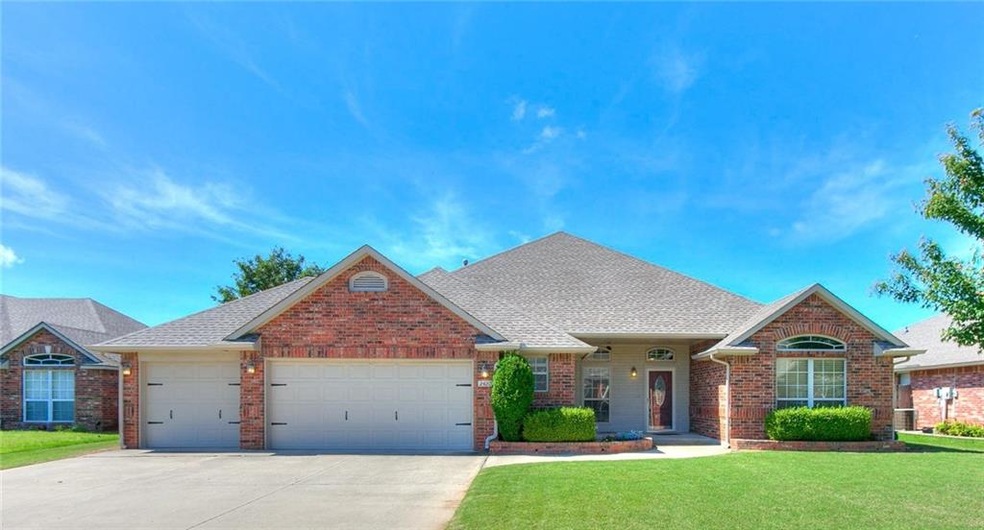 2420 Tropicana Ave, Norman, OK 73071 - photo 1