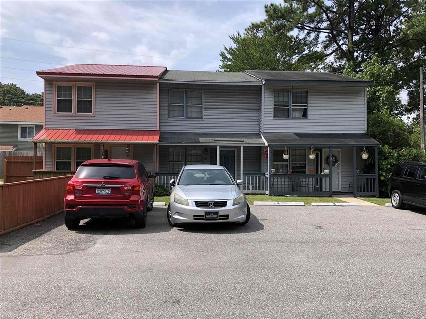 306 Cedar St unit 16, Myrtle Beach, SC 29577 - photo 1