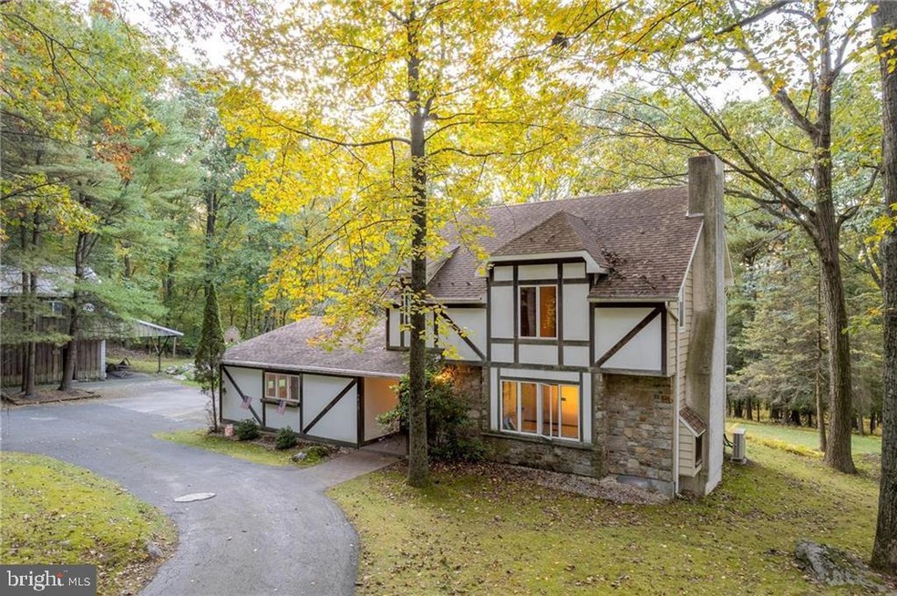 4460 Sheep Rock Rd, Macungie, PA 18062 - photo 1