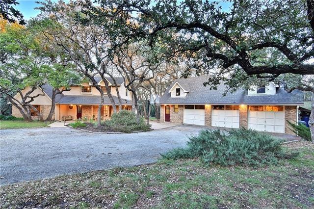 207 Stirrup Dr, Dripping Springs, TX 78620 - photo 1