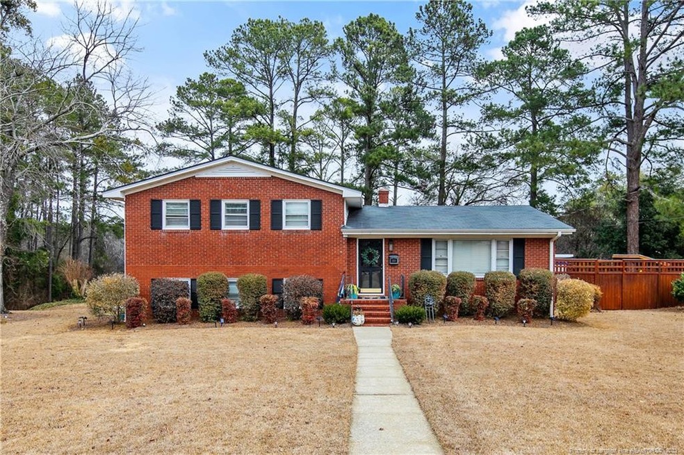 2628 Bennington Rd, Fayetteville, NC 28303 - photo 1