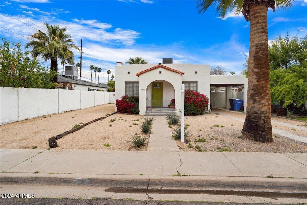2541 N 11th St, Phoenix, AZ 85006 - photo 1