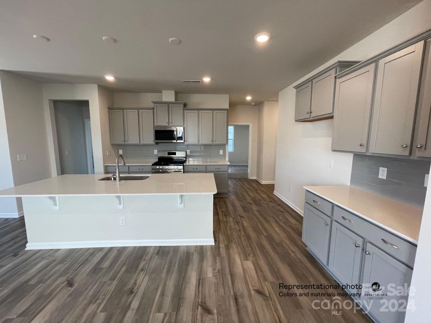 105 Carolina Cherry Ct unit BF5 134, Statesville, NC 28625 - photo 1