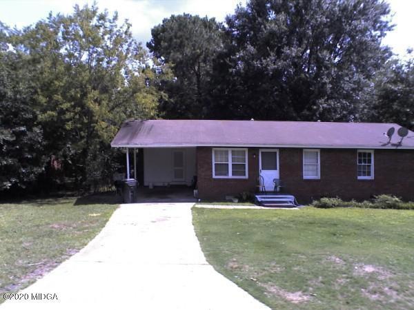 FRONT EXTERIOR