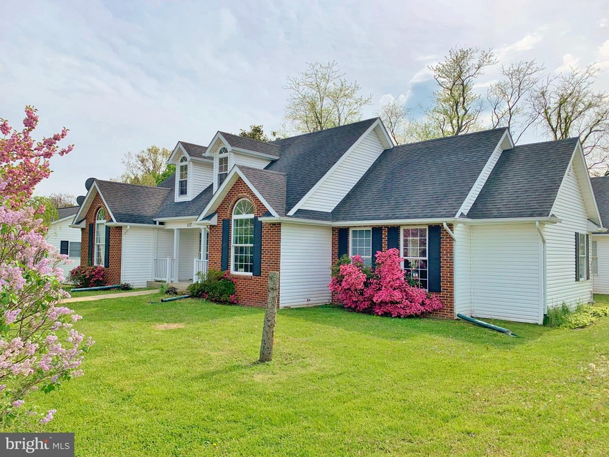 117 Stoney Creek Blvd, Edinburg, VA 22824 - photo 1