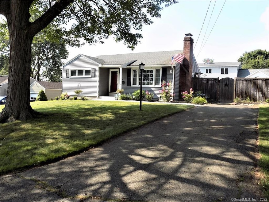 14 Gordon Ave, Enfield, CT 06082 - photo 1