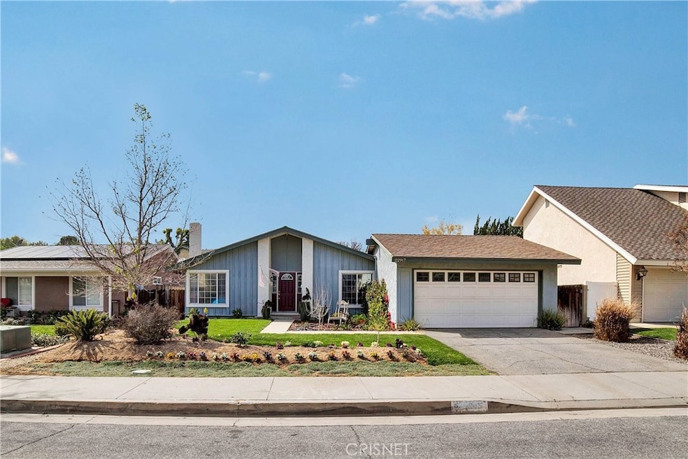 Super cute 3+2 Valencia single story