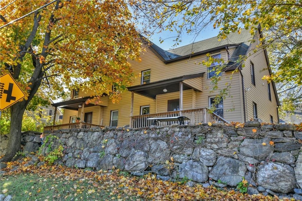 10 Sparten Place, Tuxedo Park, NY 10987 - photo 1