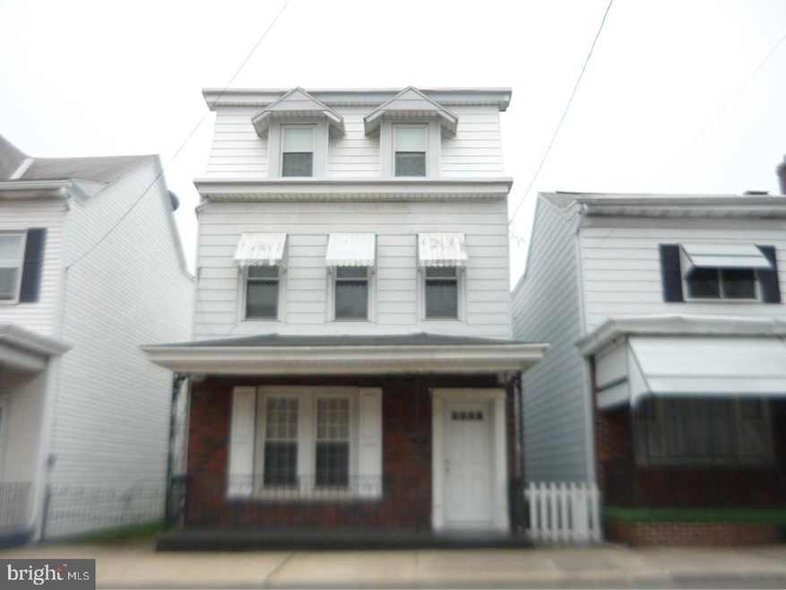 234 N Mill St, Saint Clair, PA 17970 - photo 1