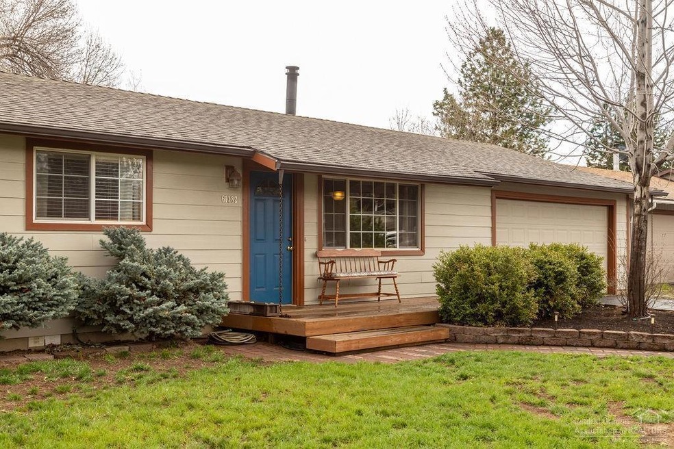 61382 Franke Ln, Bend, OR 97702 - photo 1