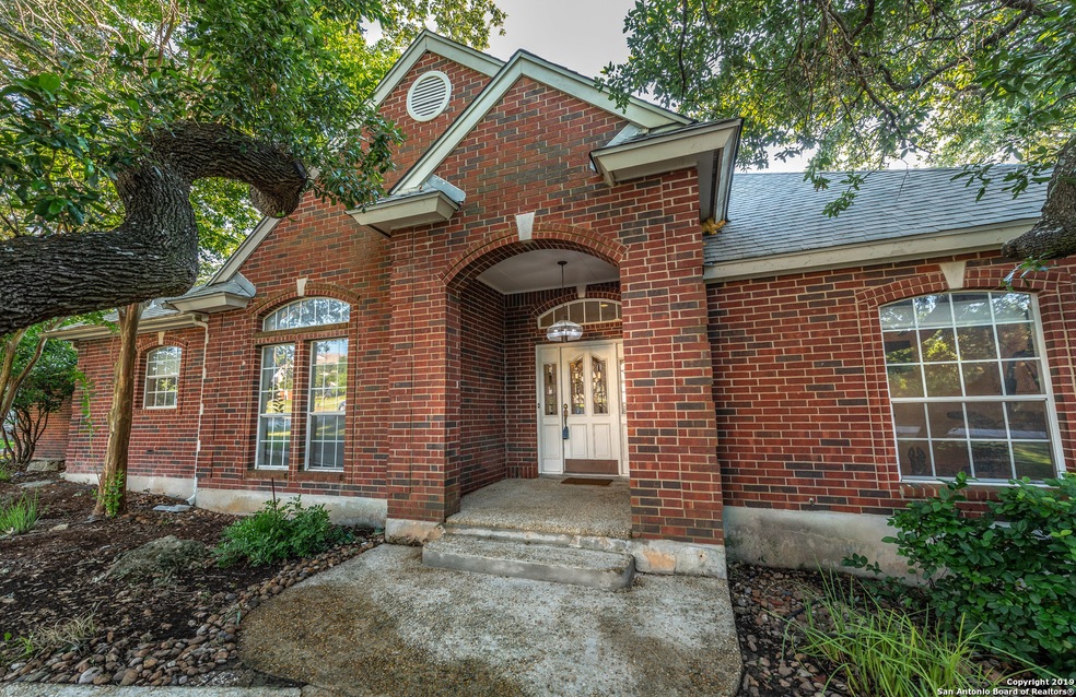 26013 Mesa Oak Dr, San Antonio, TX 78255 - photo 1
