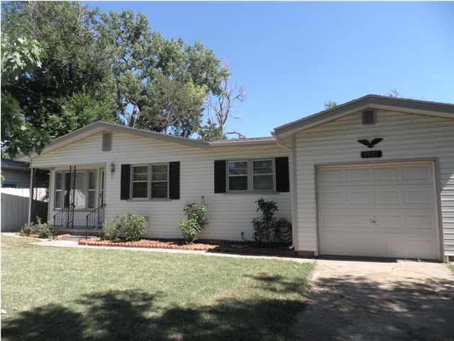 Cute little bungalow with curb appeal