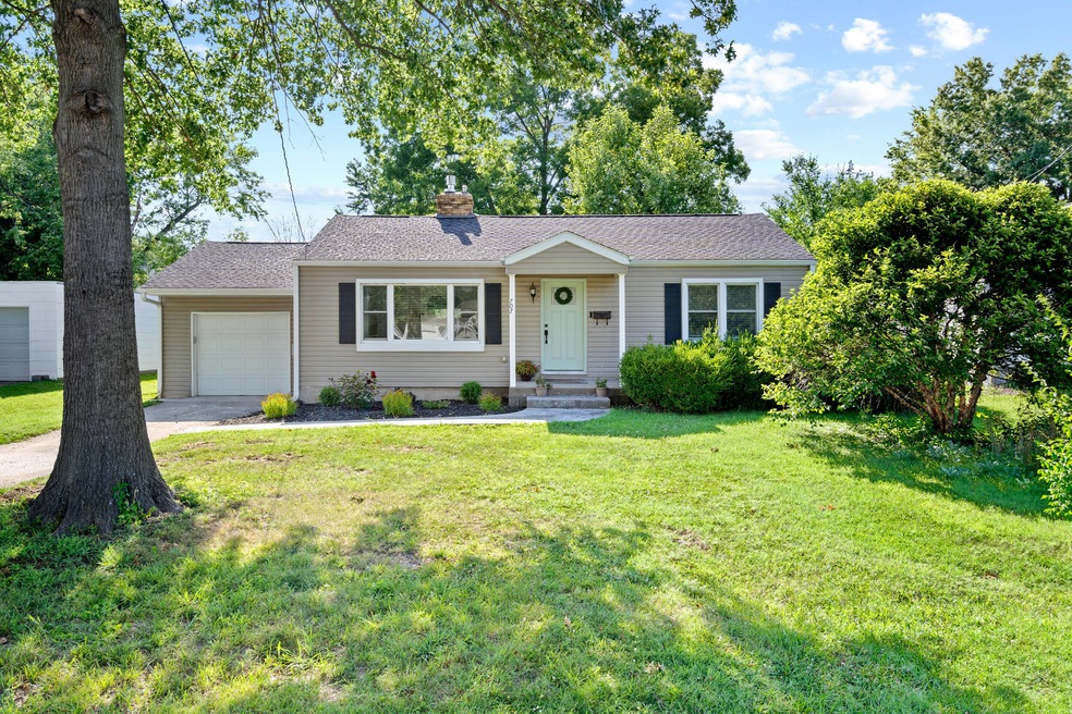 Pending $185,000 • Co-Listing Agent