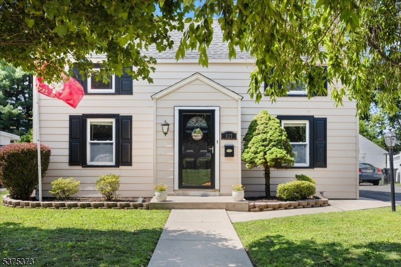 327 N Prospect St, Washington, NJ 07882 - photo 1