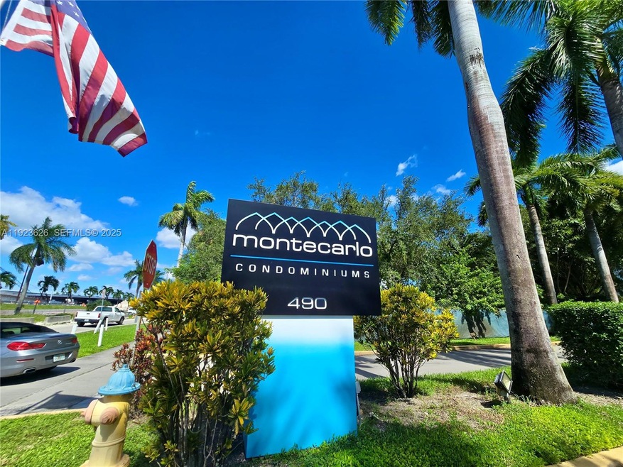 498 NW 165th St unit D-405, Miami, FL 33169 - photo 1