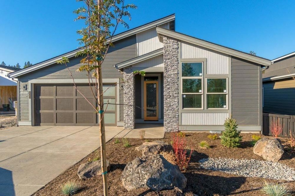 3016 NE Moreno Place, Bend, OR 97701 - photo 1